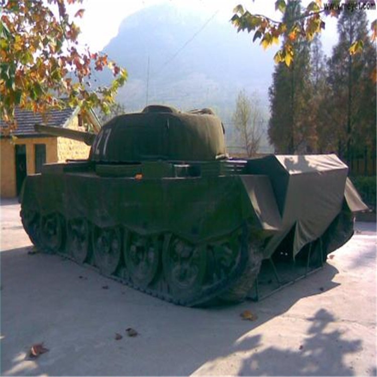 中江大型充气坦克